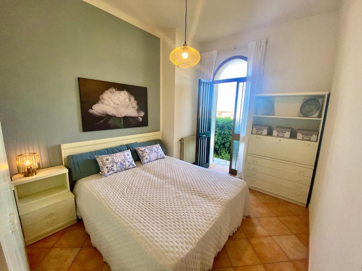 Villa Malea&Mansarda By Solturelba à Capoliveri  Extérieur photo