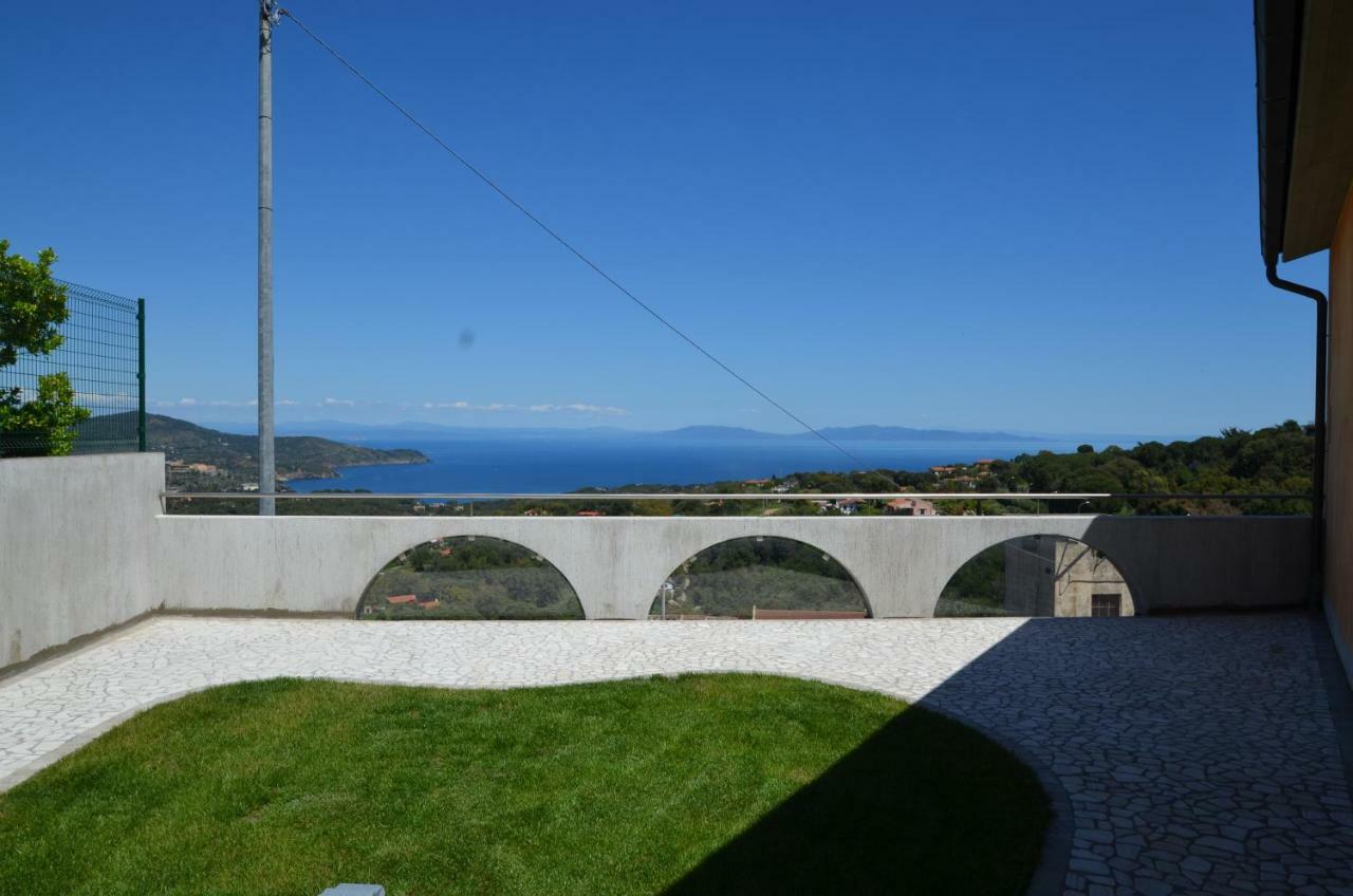 Villa Malea&Mansarda By Solturelba à Capoliveri  Extérieur photo